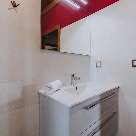 Fidalsa Rest Station * Burgo